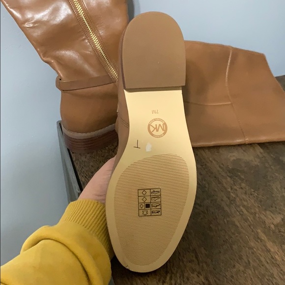 SOLD!! Michael Kors Leather Riding Boots NWOT - Picture 5 of 9